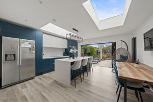 Photo 11- click for photo gallery